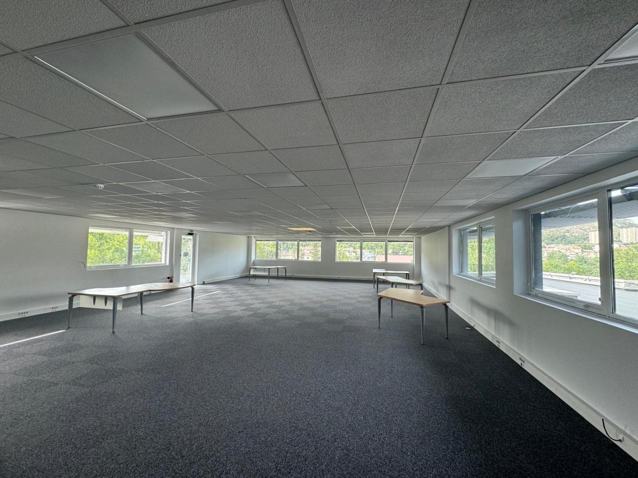 Bureau Marseille 900m² Location bureau Marseille Bouches-du-Rhône OLBUR2316174 11